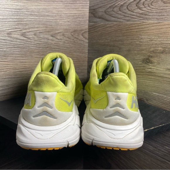 Hoka arahi 6 yellow white - Picture 4 of 7